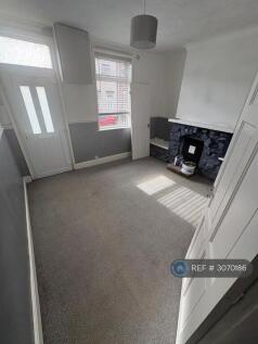 Bottom Boat Road, Wakefield, WF3 photo 4