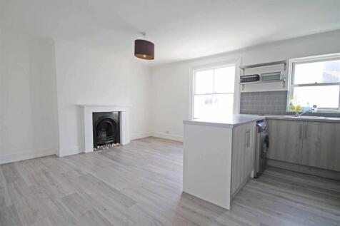 Kitchen/Living Room