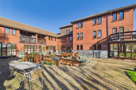1 Bedroom Flat for Sale