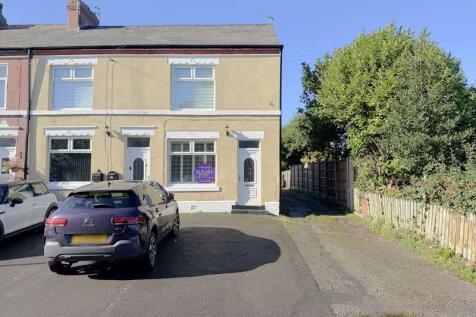 Front, with Driveway for One Vehicle