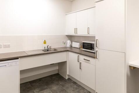 Office to rent Image 5