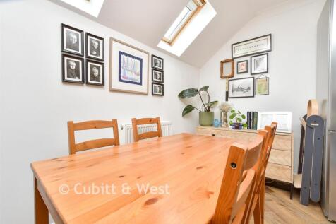 Kitchen / Lounge / Diner