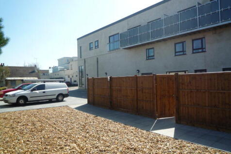 1355 - 1369 London Road, Leigh on Sea Essex, SS9 photo 3