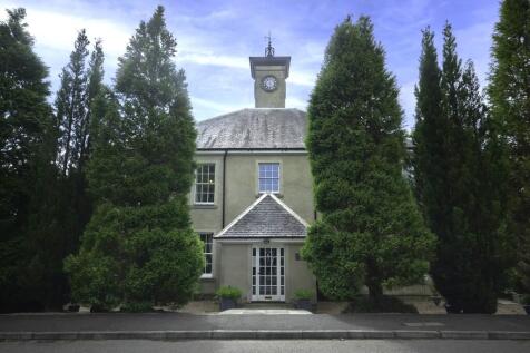 Perth, PH1 - property photo