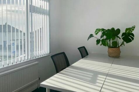 Office to rent Image 6