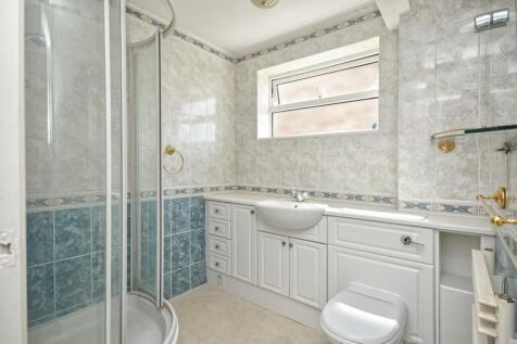 En Suite Shower Room