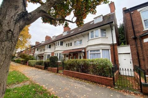 5 bedroom Semi Detached House for sale