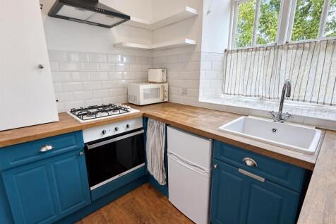 KITCHEN.jpeg
