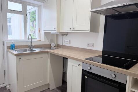 Wymondham Way, Melton Mowbray, LE13 photo 3