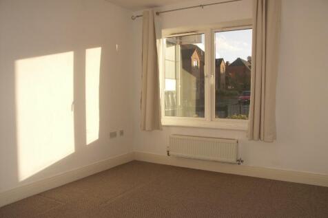 Beaumont Court, Abercromby Avenue, High Wycombe, HP12 photo 4