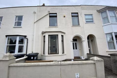 6-bed terraced on 12 Forfield Place, Leamington Spa, CV31 1HG, £3,750/mo