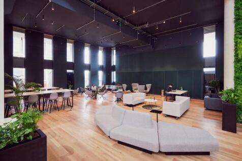 13 iCentrum Holt Street  Breakout.JPG