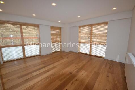 Middle Lane, Crouch End, London, N8 photo 4
