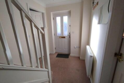 Lewis Court, Spalding, Lincolnshire photo 3