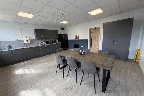 Commercial Property for sale Image 11