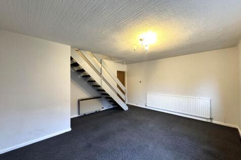 Garforth Street, Oldham photo 4