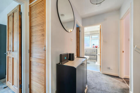 1380555-11-693822...