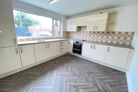 KITCHEN.jpeg