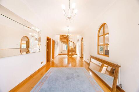 Ballavaish, Staarvey Road (11).jpg