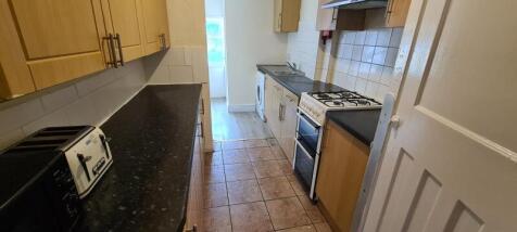Cleveland Drive **Available in August 2026** OX4 3HA photo 3