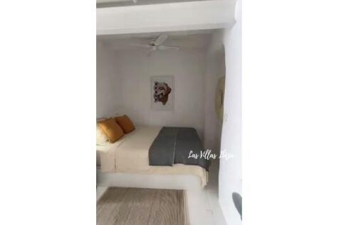 ANNEX TO DUPLEX PENTHOUSE, Dalt Vila