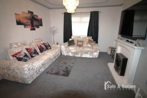 Living Room (2)
