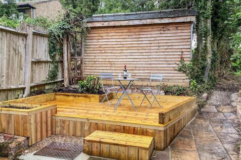 Patio/Decking