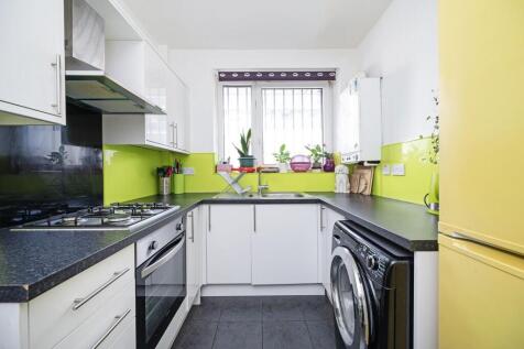 London, E1 - property photo