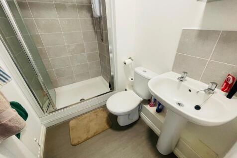 Signalman Court, Rugby, CV21 photo 5