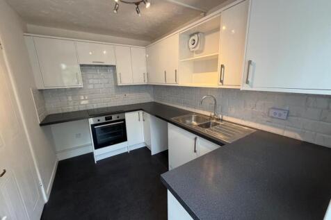 45 radipole road kitchen new.jpg