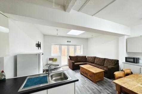 Communal Area (1)