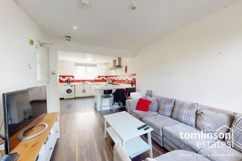 7 Bedroom terraced house - HMO