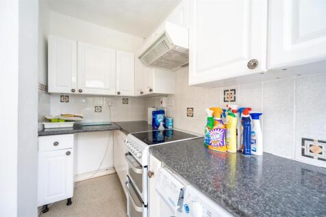Bracklesham Road, Hayling Island photo 4