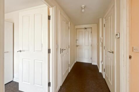 Elmfield Court, Bedlington, Northumberland photo 3