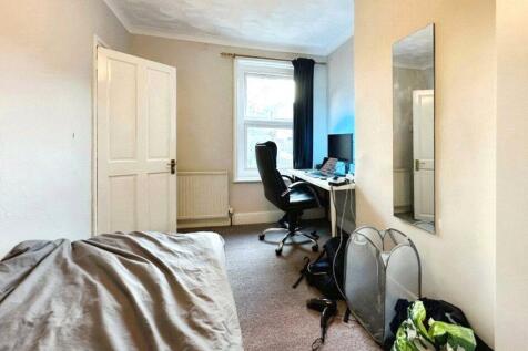 Somerset Road, Southampton, Hampshire, SO17 photo 5