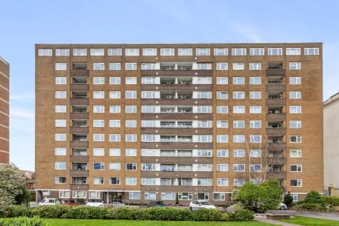 Hove, BN3 - property photo