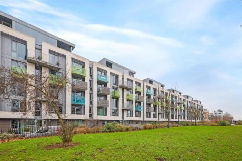 14-4ebd82062-JJ-HMF-Blackthorn Av-62-logo.jpg