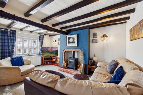 Living Room c