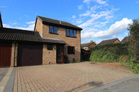 3 bedroom link detached