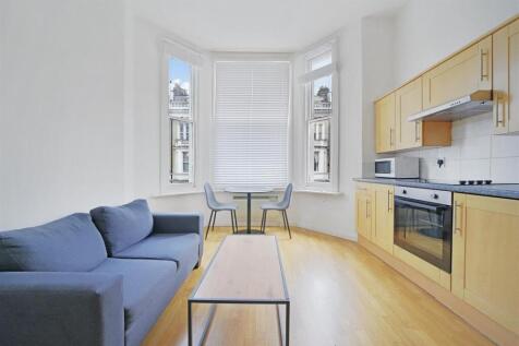 Castletown Road, West Kensington, W14 photo 3