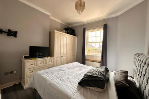 bedroom reverse