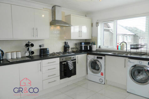 Kitchen / Breakfast Room
