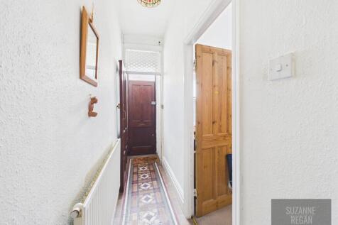CAM05192G0-PR0337-STILL001