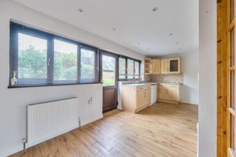 1381553-12-691747...