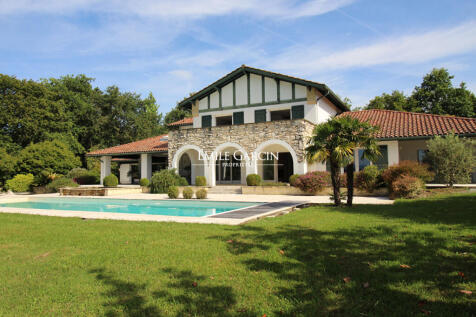 Property Image 8