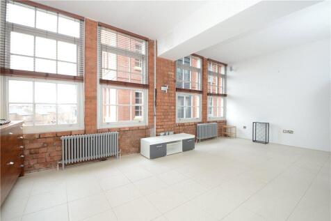 Reception/Kitchen