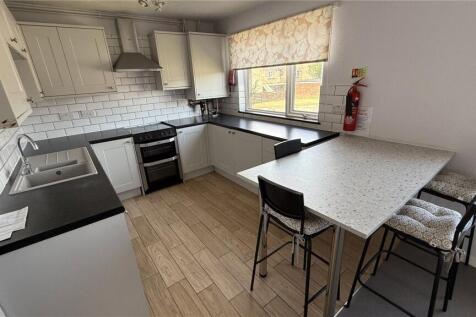 Limeslade Close, Corringham, Essex, SS17 photo 5