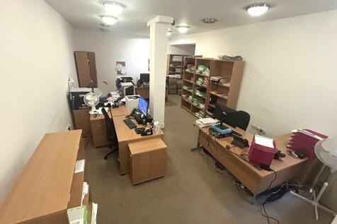 Office to rent Image 4