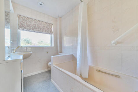 1350012-10-68c828...