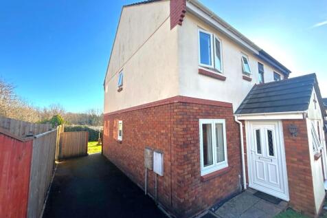 Front Aspect and Driveway
